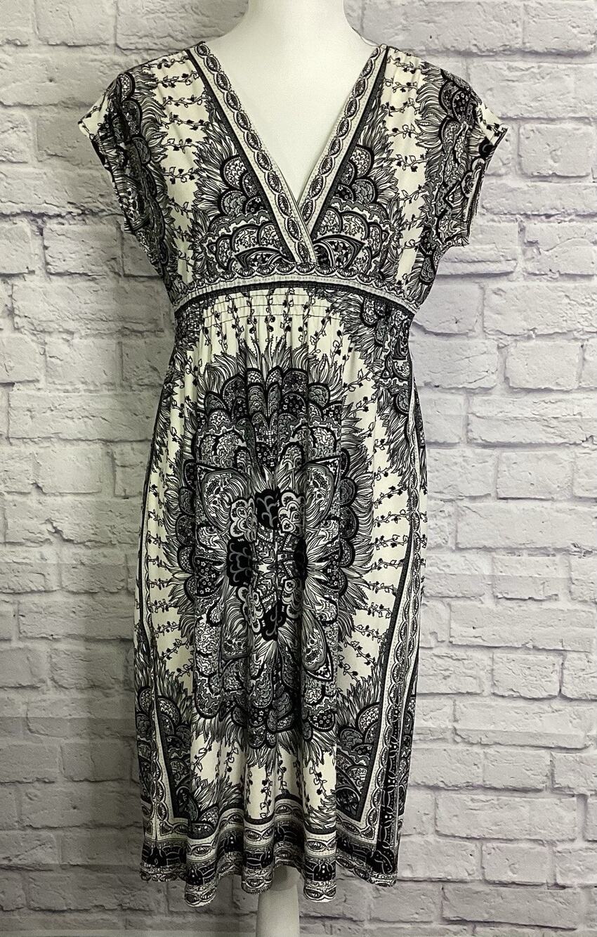 Y2K She's Cool Black & White Boho Print Dress Sz S Party Vacation Classy Indie